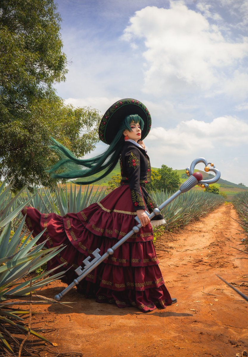 Flaiveth's tweet photo. Mi Sailor Pluto Charra 🇲🇽✨

Viva México 🇲🇽🇲🇽🇲🇽

#sailormoon #sailorpluto #sailorcharra #sailormariachi https://t.co/OP9nyM1AzN