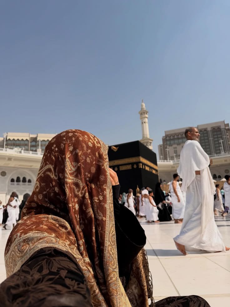 1Nish11's tweet photo. ﷽
السلام عليكم ورحمة الله وبركاته
#خاتم_النبیین_محمدﷺ
#درود_وسلام
✿جمعہ مبارک✿
اے الله!ہمیں حرمین شریفین کی حاضری صرف ایک خواہش کے طور پر نہیں بلکہ اپنی رحمت سے بار بار نصیب ہونے والی سعادت بنادے اور ہرحاضری کوہمارےایمان میں اضافےکاسبب بنا۔
آمین یا رب العالمین https://t.co/2RgU84mWgt