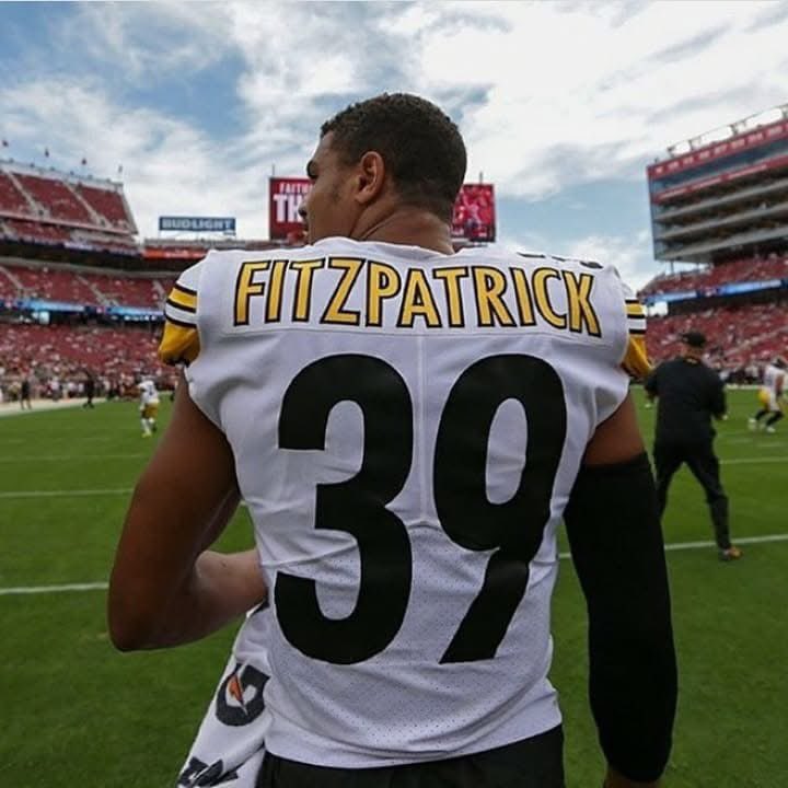 SteelersNetwork's tweet photo. OTD in 2019: #Steelers officially announced their acquisition of S Minkah Fitzpatrick from the Miami Dolphins 

In Pittsburgh, Fitzpatrick racked up: 

• 18 INT’s 
• 3 1st-team all-pro selections 
• 5 pro bowl selections 

Once a Steeler, always a Steeler. https://t.co/StJeqihpVi