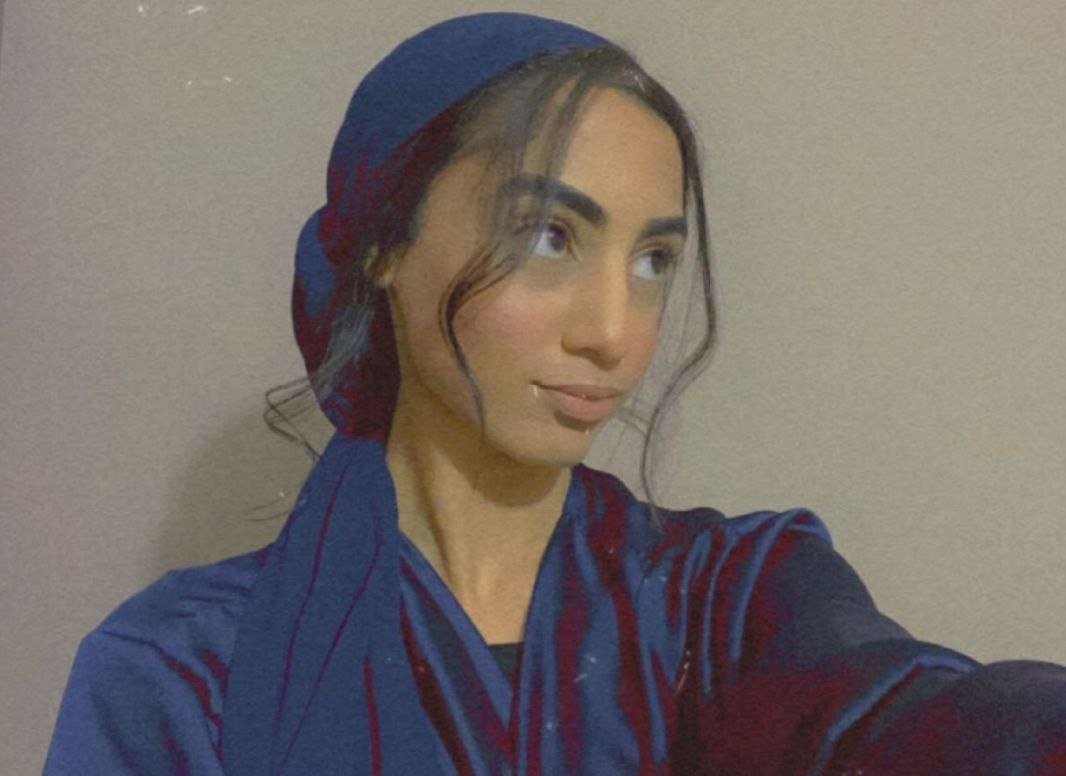 hack90807361422's tweet photo. Paki slag with an ego https://t.co/8qt95Wz50C