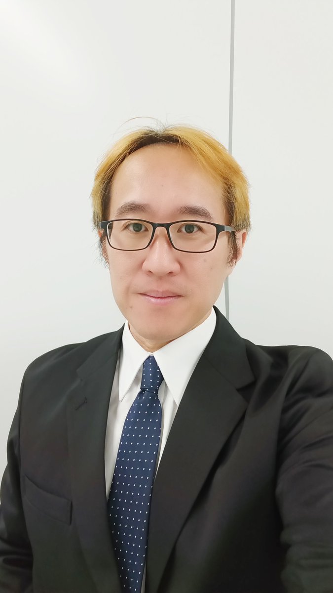 hsumars1's tweet photo. 初めて企業の面談会に参加しました。緊張しました。

（アーちゃんも一緒、笑） https://t.co/IOoDJLlw1R