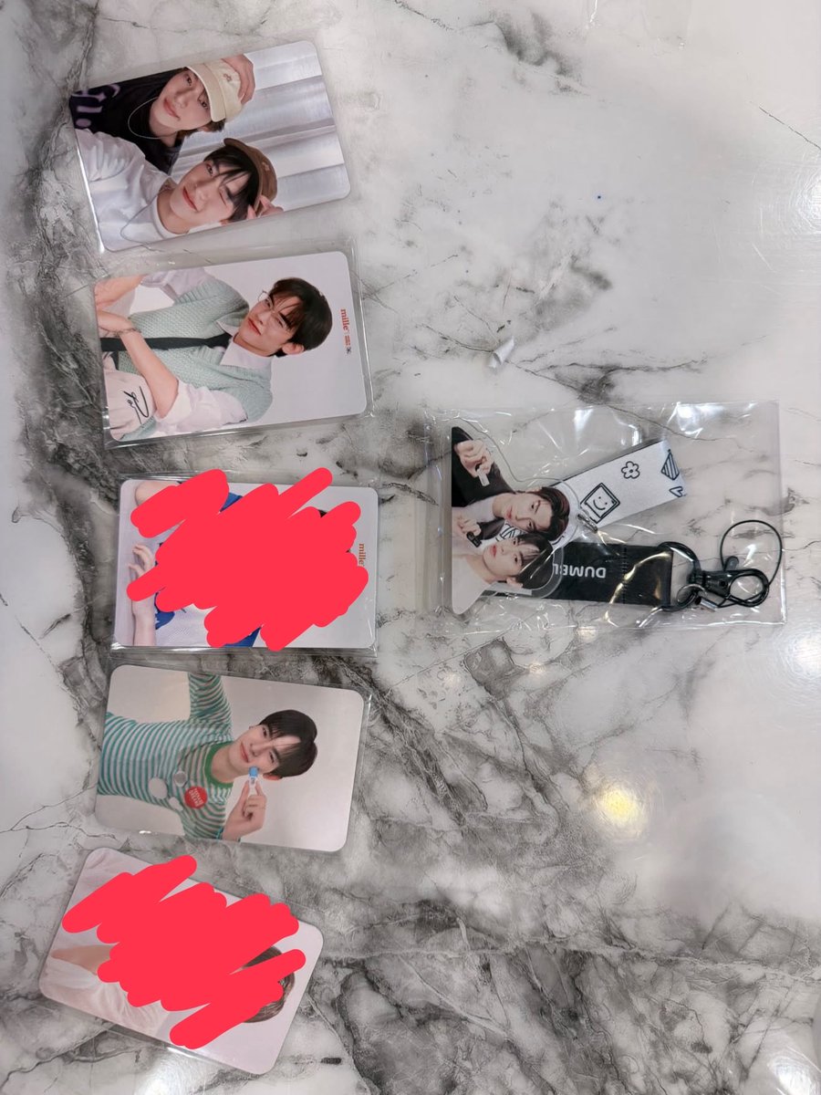 CPpticket's tweet photo. WTS 🚗บ้านละ 40.-

#สนิทแค่เพื่อนTheSeries  #ตลาดนัดตี๋ตี๋ป๋อ
#ตลาดนัดดมด #ตลาดนัดดูมันดิ #ตลาดนัดDMD  
#FriendBenefitSeries https://t.co/vBI3916Vn8