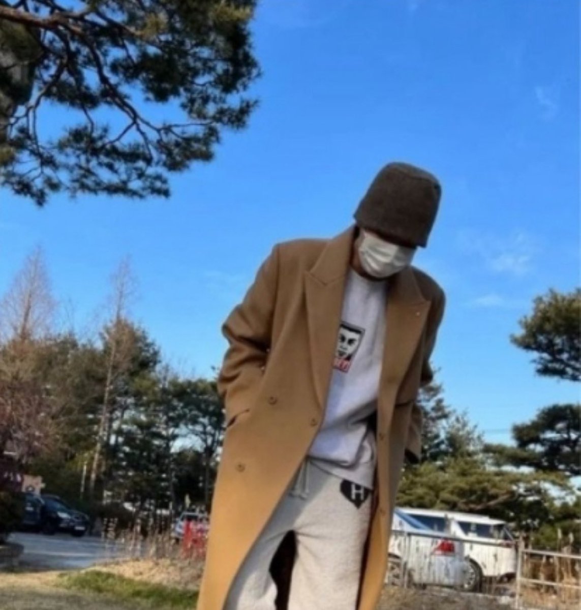 _mang218's tweet photo. 코트하면 제이홉♡ https://t.co/rrMLdcSxnO