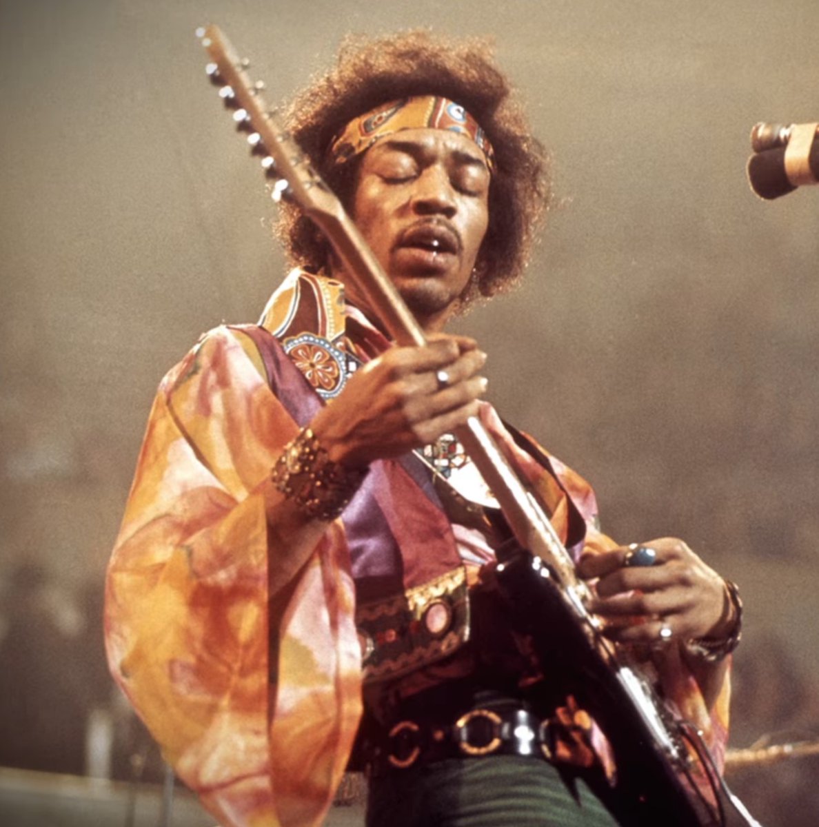 rocknrollgarag1's tweet photo. 56 years without Jimi Hendrix. He tragically left us back on September 18, 1970 at the age of 27. https://t.co/4zcQHzqdDr