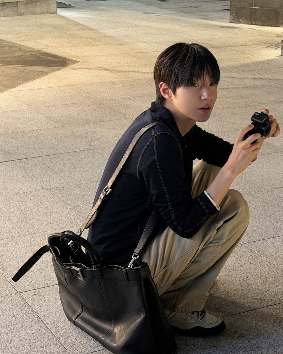 KNSTUDIO_now's tweet photo. #Prada #황인엽 #HwangInYoup https://t.co/45FWnQm9pA
