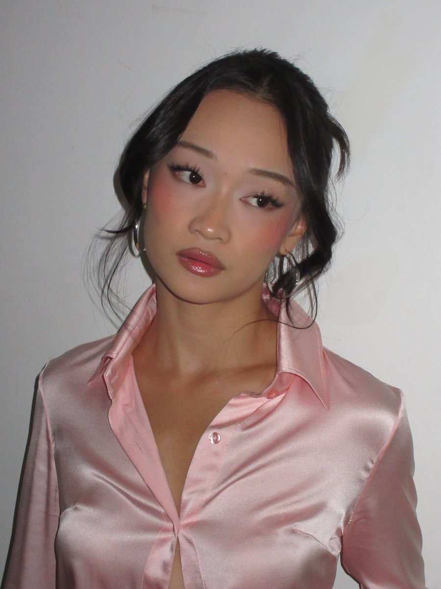 JonnyLeTran5's tweet photo. Blessing your timeline with Callina Liang 😍 #CallinaLiang #StreetFighter #Presence #BadGenius #TellMeEverything #Foundation #beautiful https://t.co/wTSoBOqemf