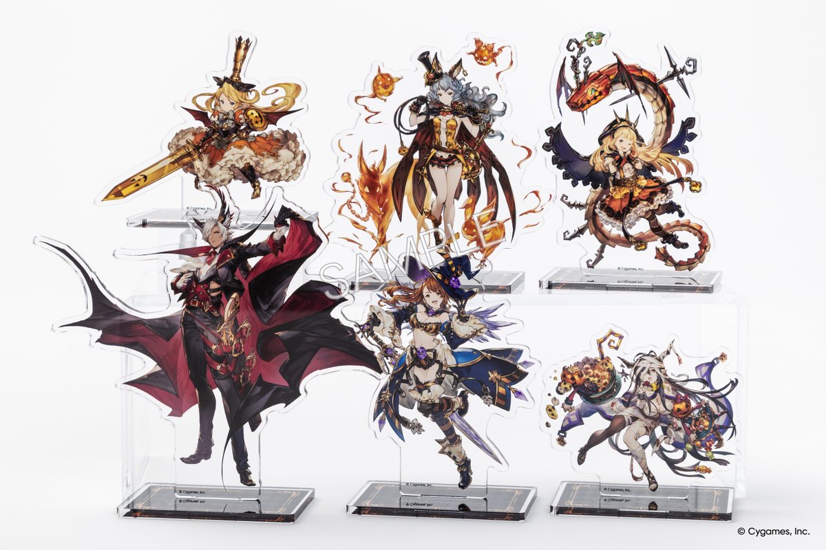 CyConveni's tweet photo. 🆕 9/25発売商品紹介✨

『グランブルーファンタジー』のブリスター入りアクリルスタンドにHALLOWEEN Ver.が仲間入り！

華やかなハロウィン衣装に身を包んだキャラクターたちをお見逃しなく！
気分に合わせて、パッケージのまま飾っても、組み立ててディスプレイしても楽しめます🎃
ぜひチェックしてくださいね！

#CyConveni #サイコンビニ
