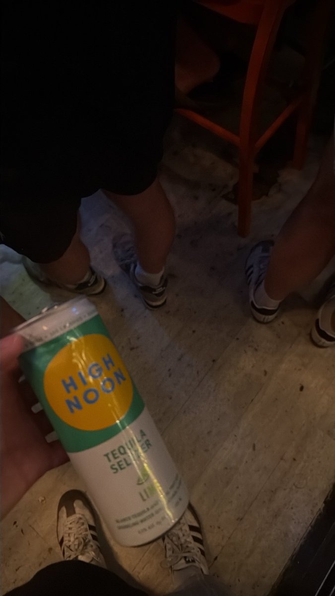 boomboomstyle's tweet photo. “Isn’t that a chick drink?” https://t.co/zU3hvp9qZm