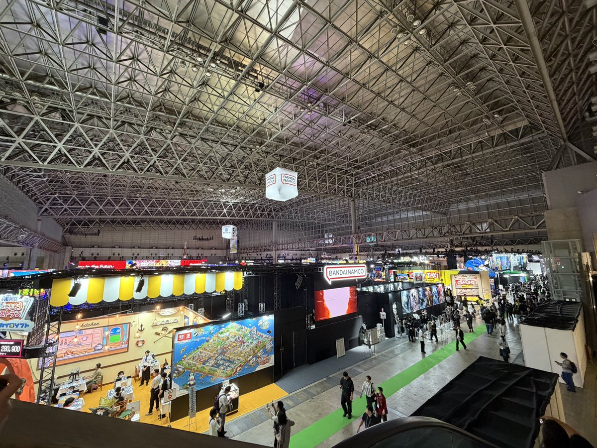 sawajiri556's tweet photo. すげぇwww

#TGS2006 https://t.co/zyaBJJpq1B