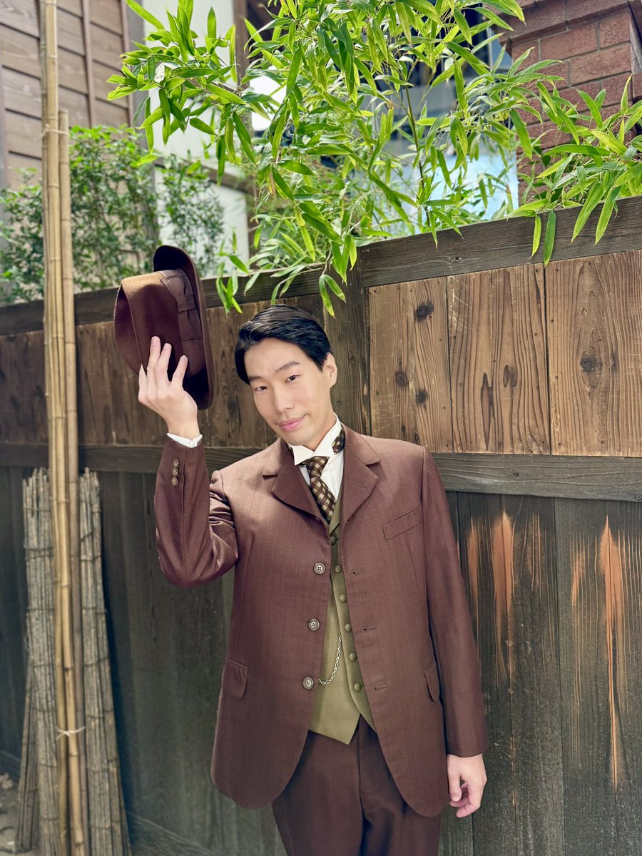 RyotaroSakaguTw's tweet photo. 皆様がいい薫りの風を贈ってくださったおかげで藤田先生、再登場することができました。
最初は逆風だった藤田先生も看護の大切を知りました。風は変わりますね。
私たちの健康を支えてくれる看護や介護、医療に関わる全ての方々にリスペクトを込めて。
ほんとうに本当にありがとう。🤝#風薫る https://t.co/2H6MUXYDJG