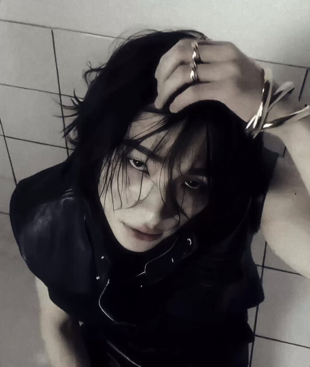 monkfmb's tweet photo. ⠀⠀⠀ friend request.       ♱      ⦉ 巫师 ⦊

name: Dmitry Müller 
age: 27 
zodiac sign: Piscis
ec: Soltero
( + ) movies, music, motorcyclist, cursed, SOAD, cozy  . .  ݄ ⛨ 🐈‍⬛

                                       #DMopen https://t.co/WRIjyY0woj