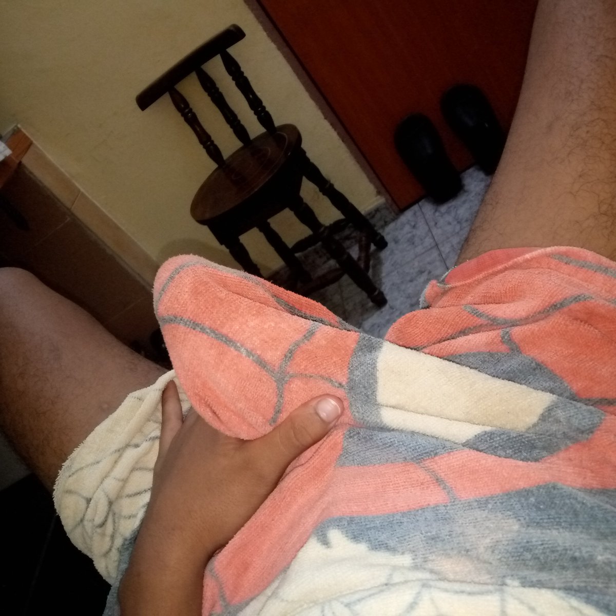 Kevin_022007's tweet photo. Alguien para tratar? https://t.co/fsCsJK4Fnj