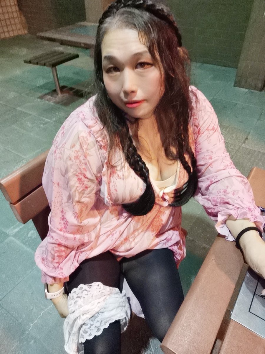 Siphiria0022's tweet photo. 唔見左電無晒照片 只好再拍新 https://t.co/z3yqZLawcd