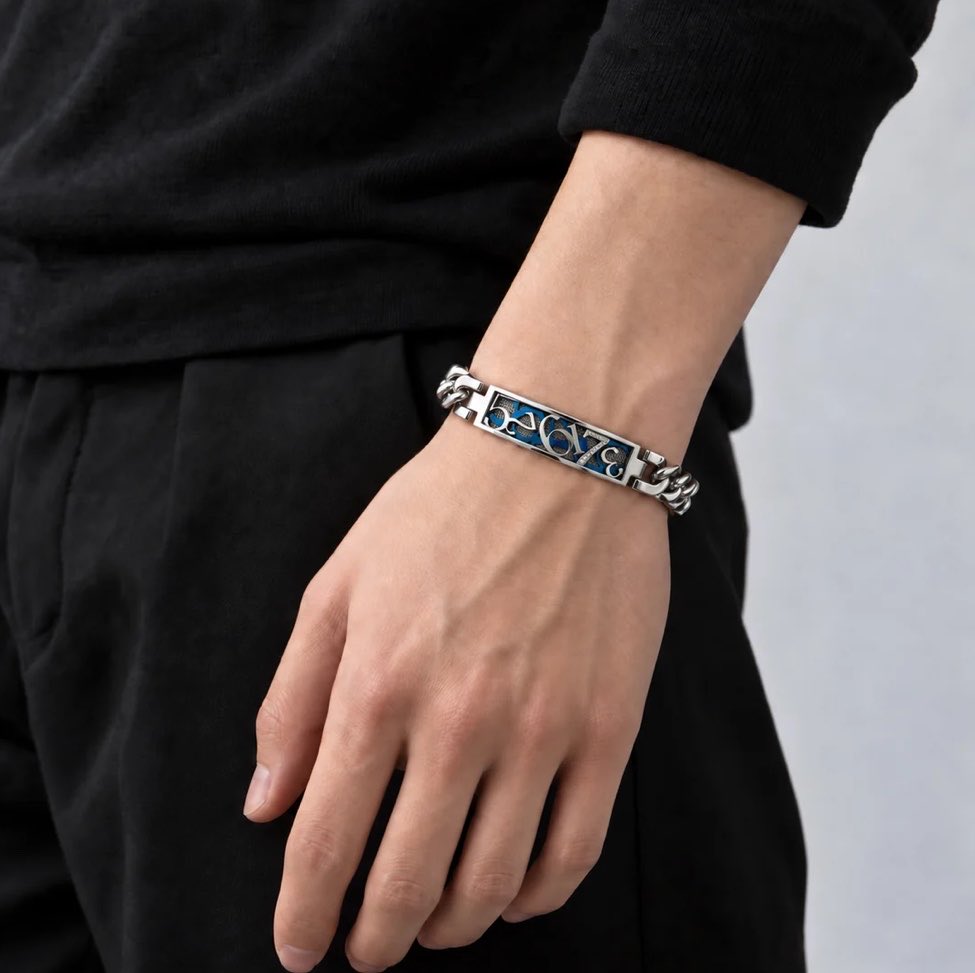 dplus_omiya's tweet photo. サージカルステンレスアクセサリーの
専門店✨
【　#DPLUS大宮　】

7️⃣💙Fragrance Bracelet💙7️⃣

ぜひ大宮ロフトのアクセ売り場ディープラスへお越し下さい😊インスタにて掲載中📷‼️
Twitter／Instagram▶︎ dplus_omiya
@LOFT_OOMIYA 
@sogoomiya https://t.co/eYrkpu6B88