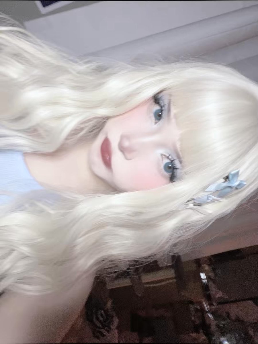 kinnrosee's tweet photo. old photo T-T #sick https://t.co/7okIzeXrR0