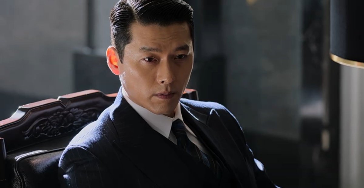 whiterosestea's tweet photo. This is probably the first time I’ve actually wanted to see the villain win &amp; still be alive at the end. His character is so interesting. Seeing him fight his way to the top and do everything he can to protect what he has is honestly insane

#HyunBin #MadeInKorea #MadeInKorea_S2 https://t.co/fXoeg5ypQE