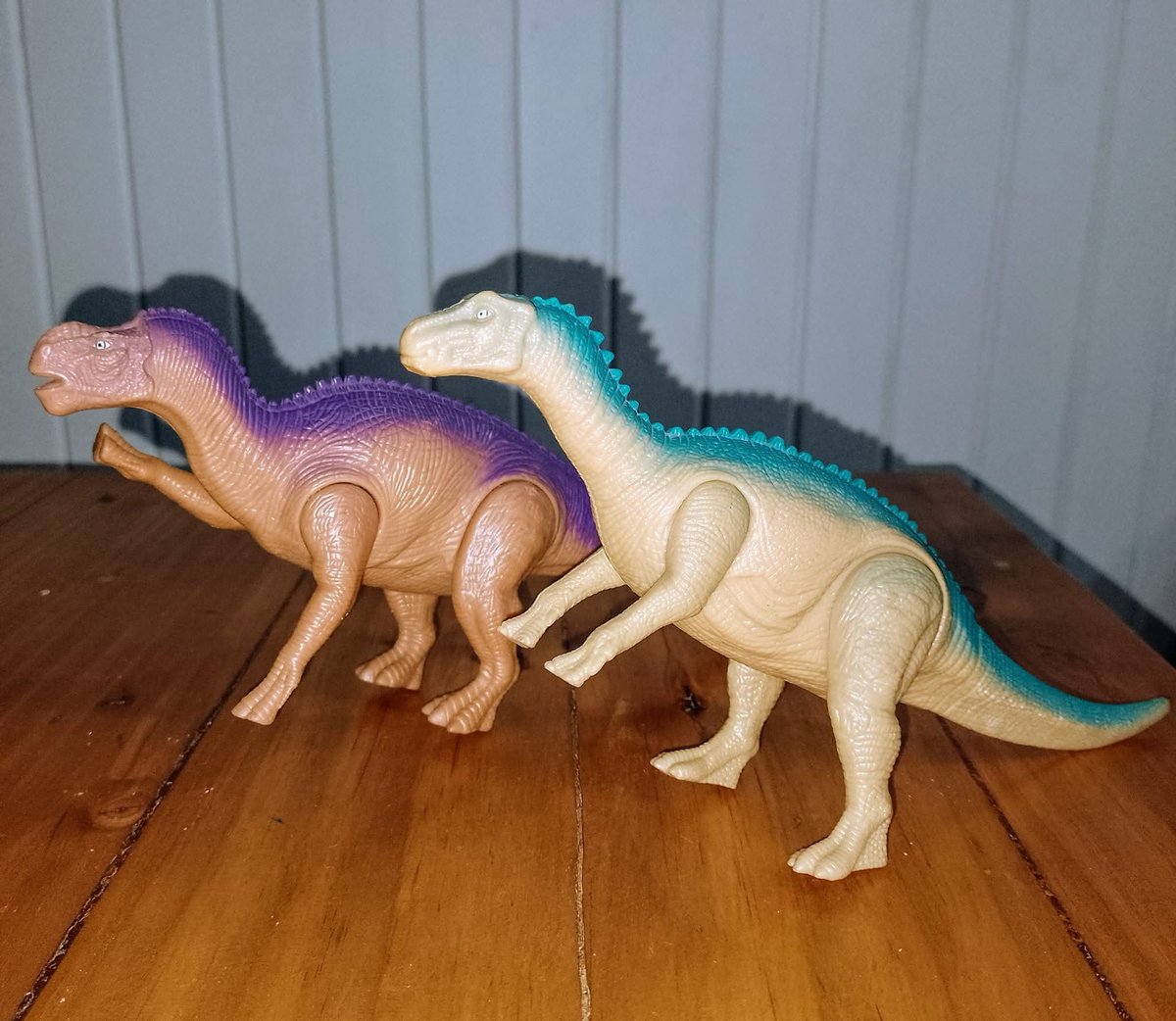 90Nostalgico's tweet photo. Juguetes de McDonald's de la peli de Dinosaurio https://t.co/5GIYlC7n78