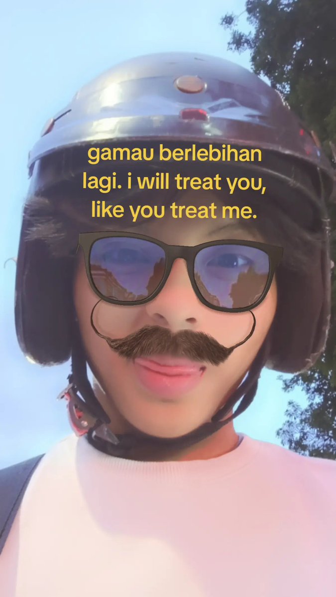 javachiptall's tweet photo. QUEER FRIENDSHIP APPLICATION]

name: Mutia
age: 19
zodiac : ♐
height: 160 cm
hobby : joging, berenang, roblox tiap hari,suka yapping sampe oversharing
fun fact : pernah jadi biduan satu sekolah sampe di taksir kakel https://t.co/3IBnMbqLzN
