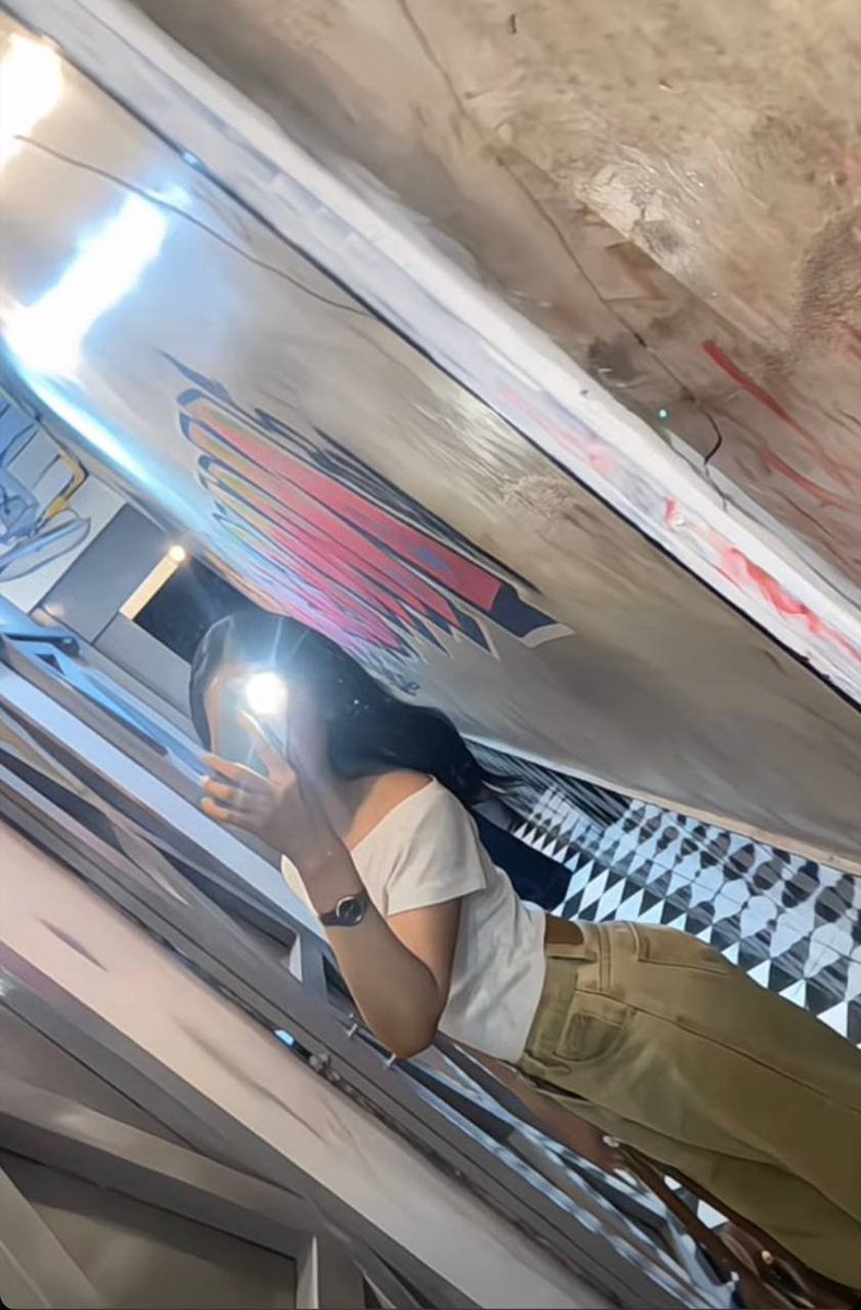 Jasmin25230's tweet photo. โสด ที่แปลว่าไม่มีแฟน😊 https://t.co/9hANspgf5j