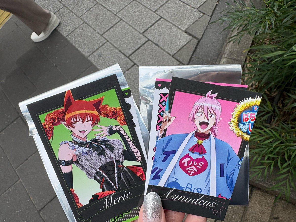 sisimaru_53's tweet photo. 【交換】魔入りました入間くん まいるま
ゴスロリ PremiumShop チェキ風カード

【譲】アスモデウス メリー (アメリ)
【求】リンディ イルミ 悪イルミ

現在現地池袋にいます。
手渡し優先
よろしくお願いいたします https://t.co/QaiYs7Y7ei
