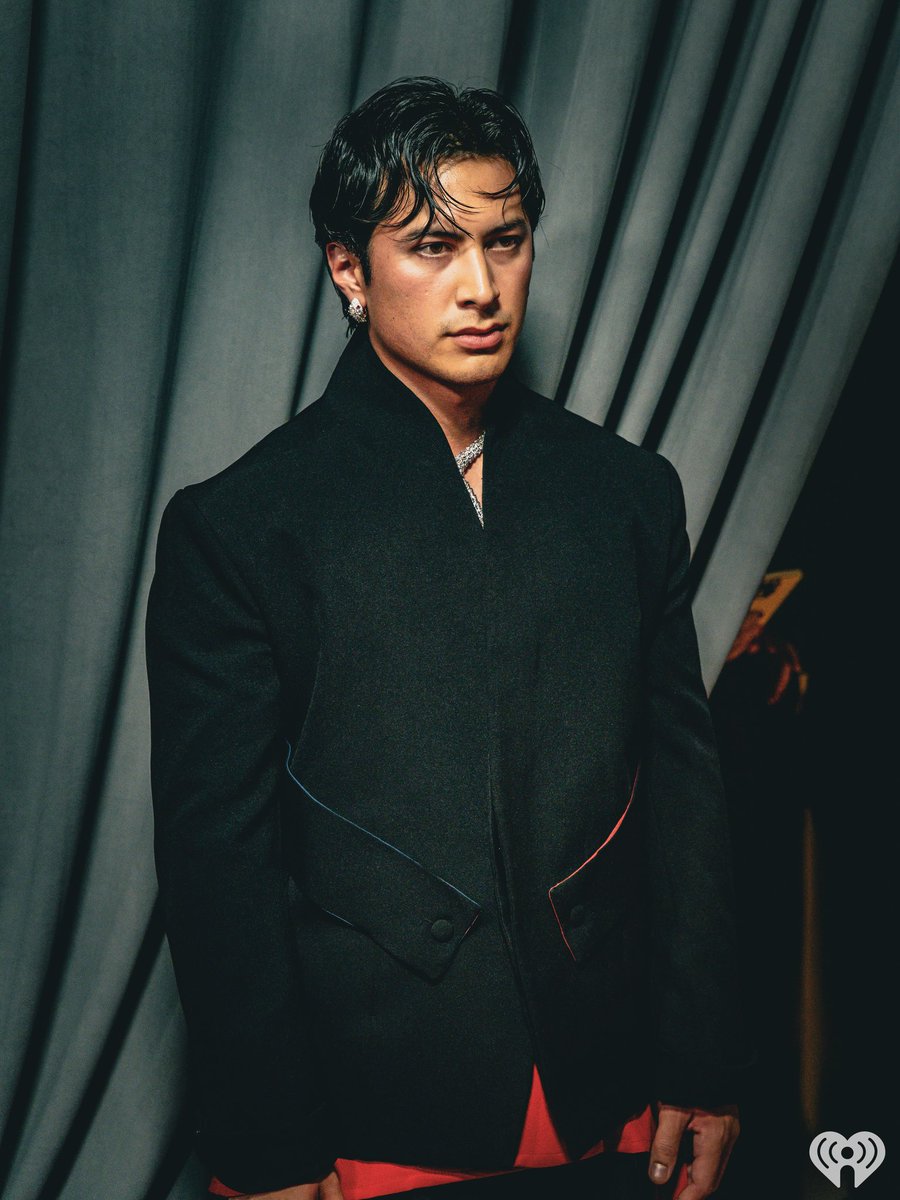 hudsonwonline's tweet photo. Hudson Williams stuns at the premiere of ‘YAGA’ (via iheartradioca) https://t.co/7mdAYjKvyC