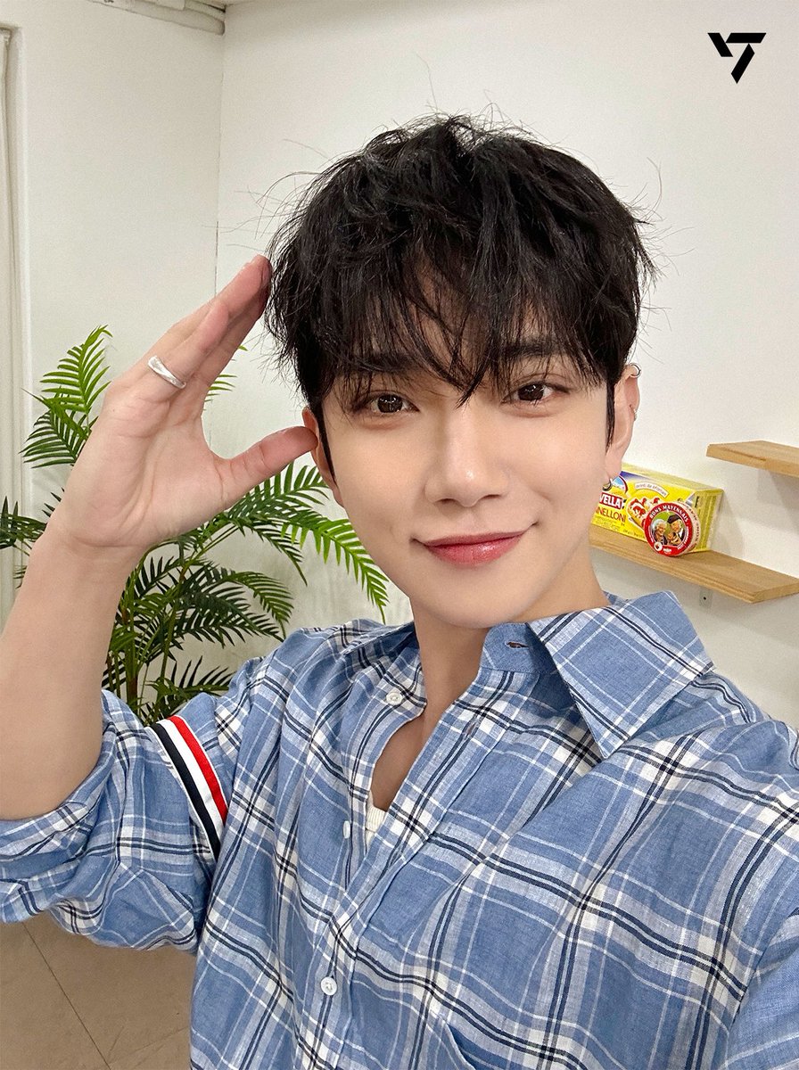 angyeongcheodol's tweet photo. 제발
곱슬
제발
제발요 https://t.co/hhqnekCIM1