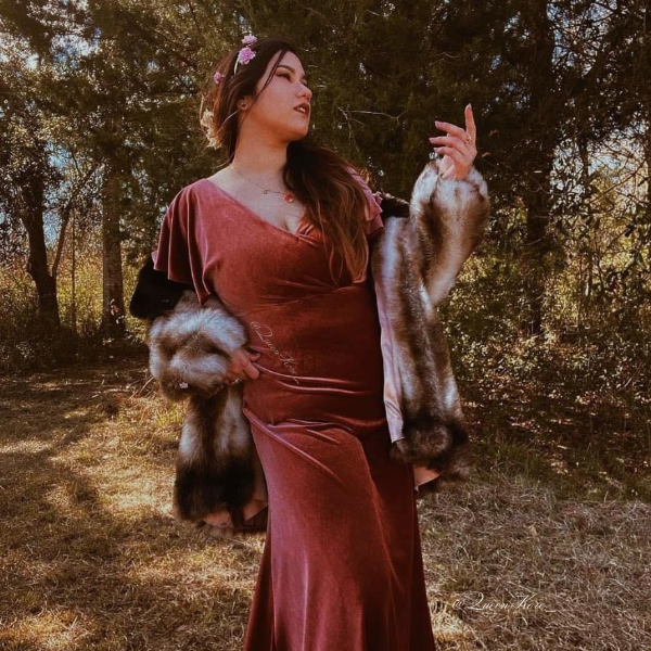 QueenKore_'s tweet photo. Only the best subs send gifts to me on Throne 💕 https://t.co/fPwFKbAXbi https://t.co/cxsrj0Ak6m