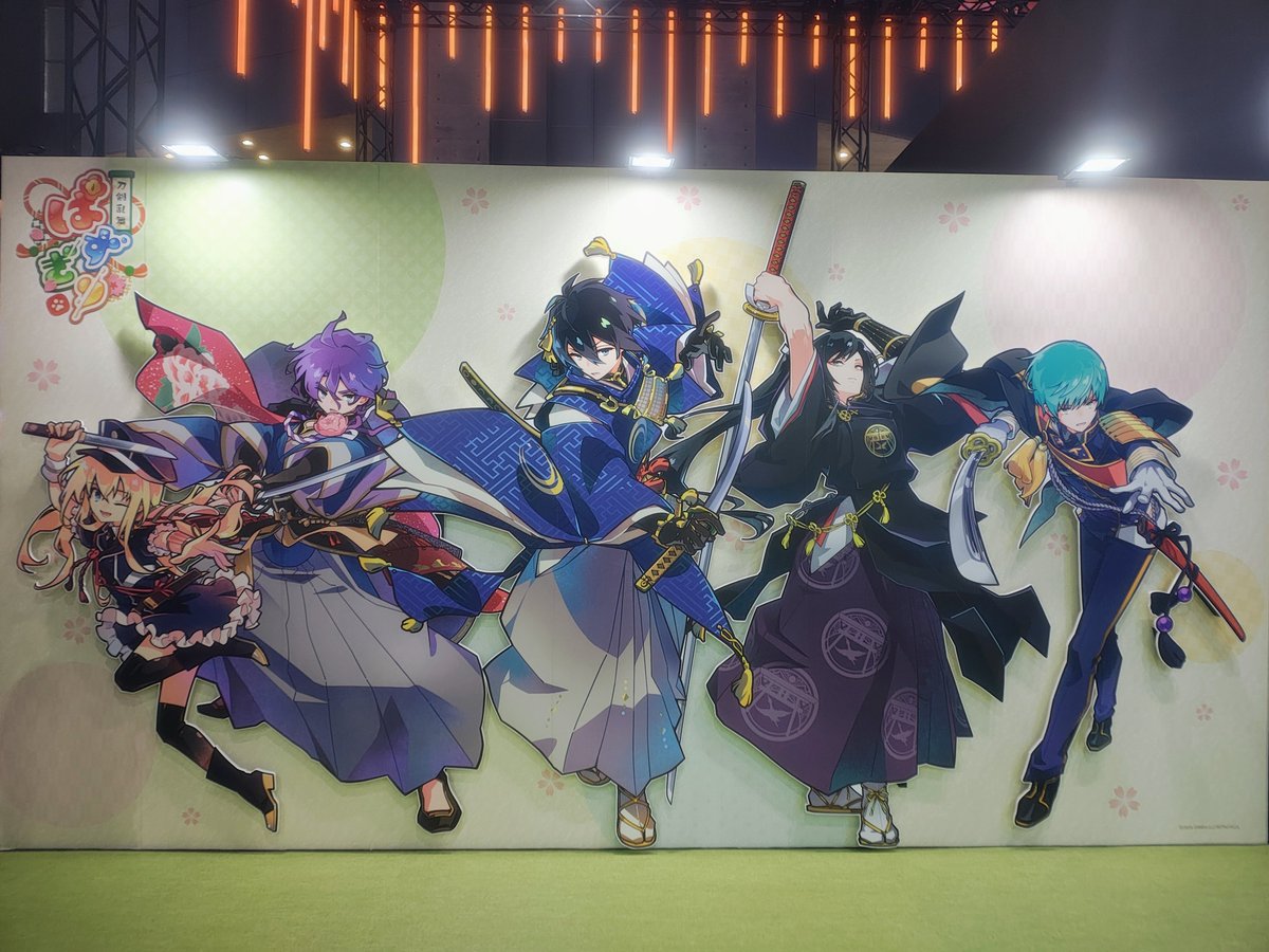 kagamitani's tweet photo. 頼まれてきた！w #DMMGAMES #TGS2026 https://t.co/3rnBXh7Cbd
