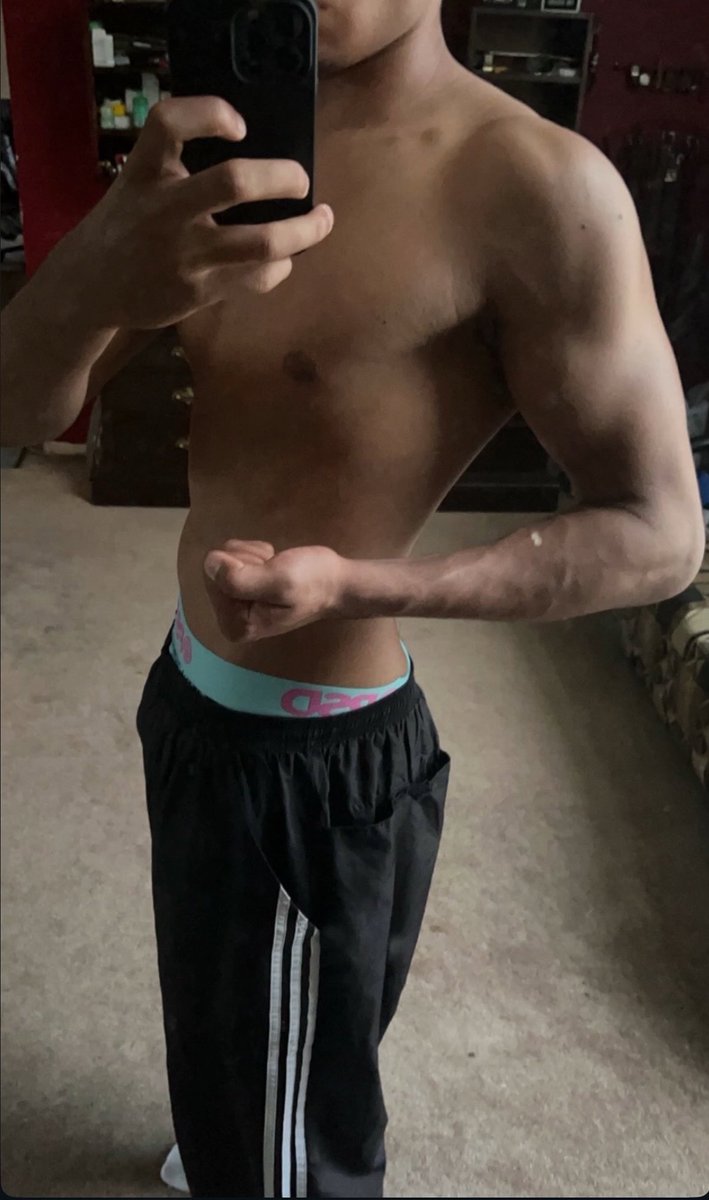 truey408's tweet photo. Who tryna do ts for me next 📲🤤😩 #straight #dl #latino #norcal #psd
 #bayarea https://t.co/BJb2aNaeBx