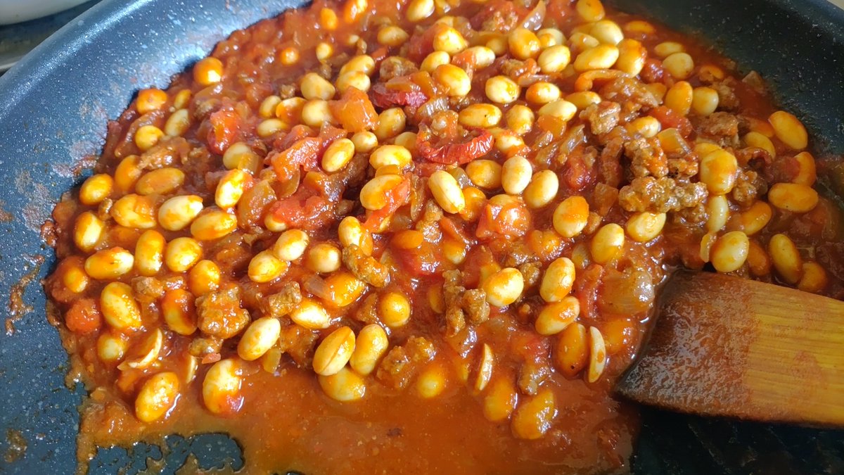 hanzoususi's tweet photo. ホットサンド用チリビーンズ
流石にこれは類似多すぎて
チリビーンズかチリコンカンか絞りきれなかったらしい
ポークビーンズも次点に候補上がってたらしいけど、肉感少なくて外れてた🤣
Google画像検索 https://t.co/uVqFMxIdZI