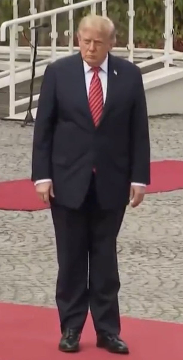 AntiTrumpCanada's tweet photo. This is who Republicans are terrified of: A deranged 80-yr-old pedophile who shits himself.

Imagine sacrificing your political career and legacy for this leaning tower of feces.

What a bunch of fucking pussies. https://t.co/Ytibh8wXpt