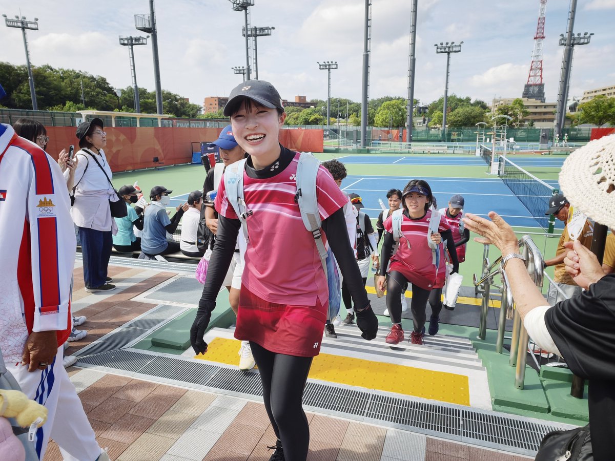 JSTA_official's tweet photo. 🌏国際大会情報🇯🇵
#第20回アジア競技大会
#愛知名古屋2026
／
📣 女子チーム、予選リーグ初戦に勝利！

◎女子　日本(1勝) ③-0 カンボジア
　前田梨緒・中谷さくら　⑤-0　CHHORN C・KHUN C
　岩倉彩香　④-0　CHHAN C
　天間麗奈・宮前希帆　⑤-0　METH M・YEAN S

📎アジア競技大会速報✅
https://t.co/RULoC81bam
応援宜しくお願いいたします🔥
＼
🇯🇵 #TEAMJAPAN 情報⬇️
https://t.co/4dYVzj7PGY

日程✅
9月18日（金）：国別対抗 予選
9月20日（日）：国別対抗 準決勝・決勝
9月21日（月・祝）：ミックスダブルス
9月22日（火・祝）：シングルス 予選
9月23日（水・祝）：シングルス 準決勝・決勝
 #softtennis #ソフトテニス
#ともに一歩踏み出す勇気
#大会初日🔥