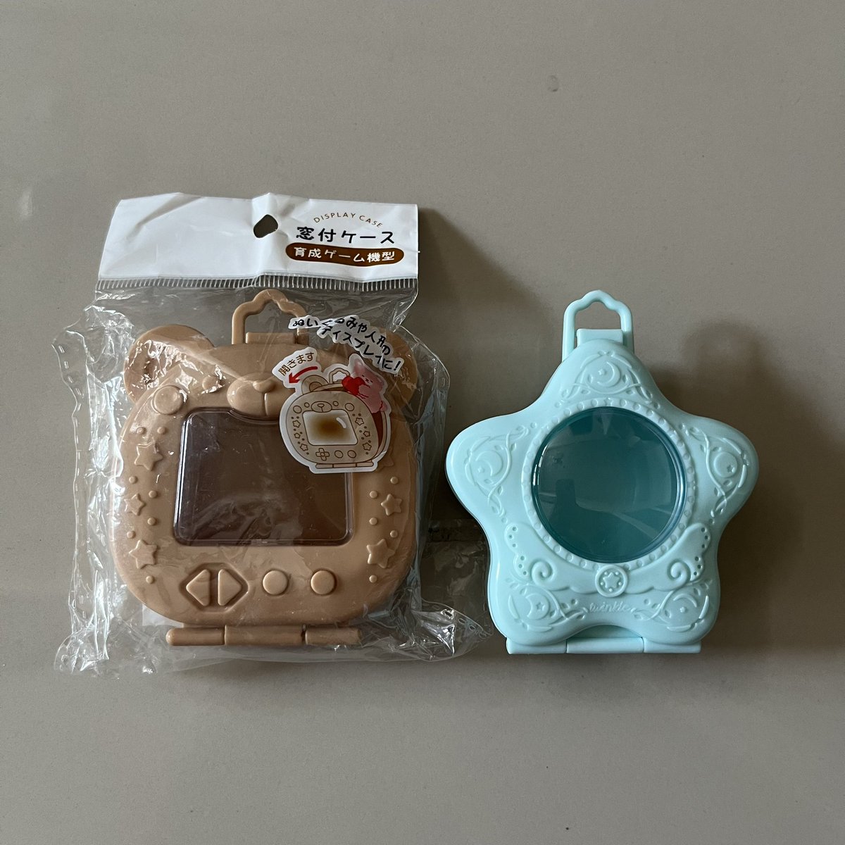 veilwreath's tweet photo. wts star case and game case for sylvanian sulipan 35k/pcs
good condi like new+get freebies 🤩
freeong shopee dom jatim &amp; splitpay yaa

#zonauang #zonajajan https://t.co/CB5S53SAgw