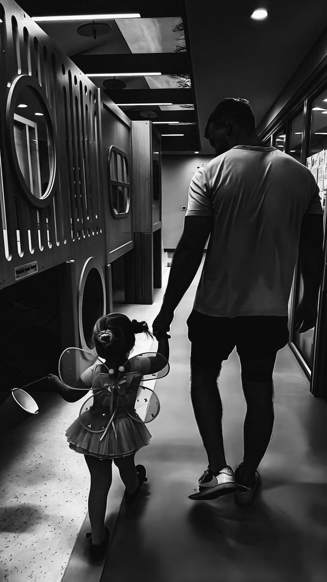 liibertinagem's tweet photo. My life has completely improved since I discovered what it means to be a father, and that's thanks to you, Alice. https://t.co/DaNu43LY4M