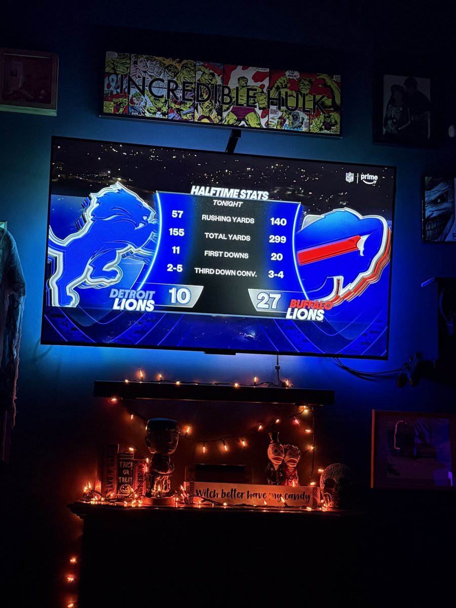 zubiaste's tweet photo. Buffalo fan all my life and I just figured out we’ve been the lions this whole time.. 🥴 https://t.co/6zn4xSoMvF