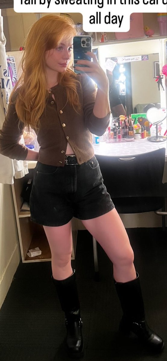 BroadwayLadies's tweet photo. Aryn Bohannon: Real &amp; Fake https://t.co/81Sq0qv4pJ