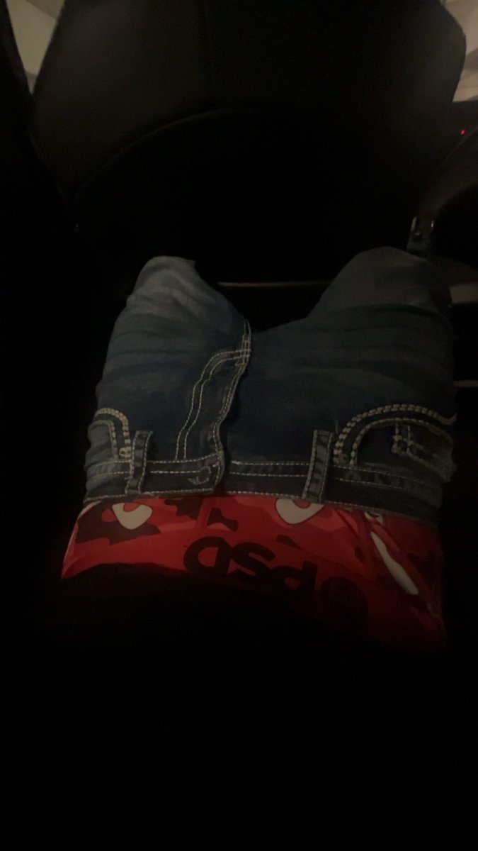 truey408's tweet photo. sip n makeout ??!! 👀👀 #mlm #nsfwtwtًً #dl #straight #norcal #bayarea #latino #bros https://t.co/x8WsMj7T0k