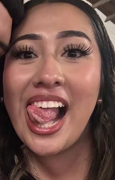 IRLLATINASTRIBS's tweet photo. ODALIS AND LINDA LATINA SLUT TONGUES OUT FOR DADDY BBC MEAT🥷🏿🍆💦🥜 https://t.co/AKqkyBManV