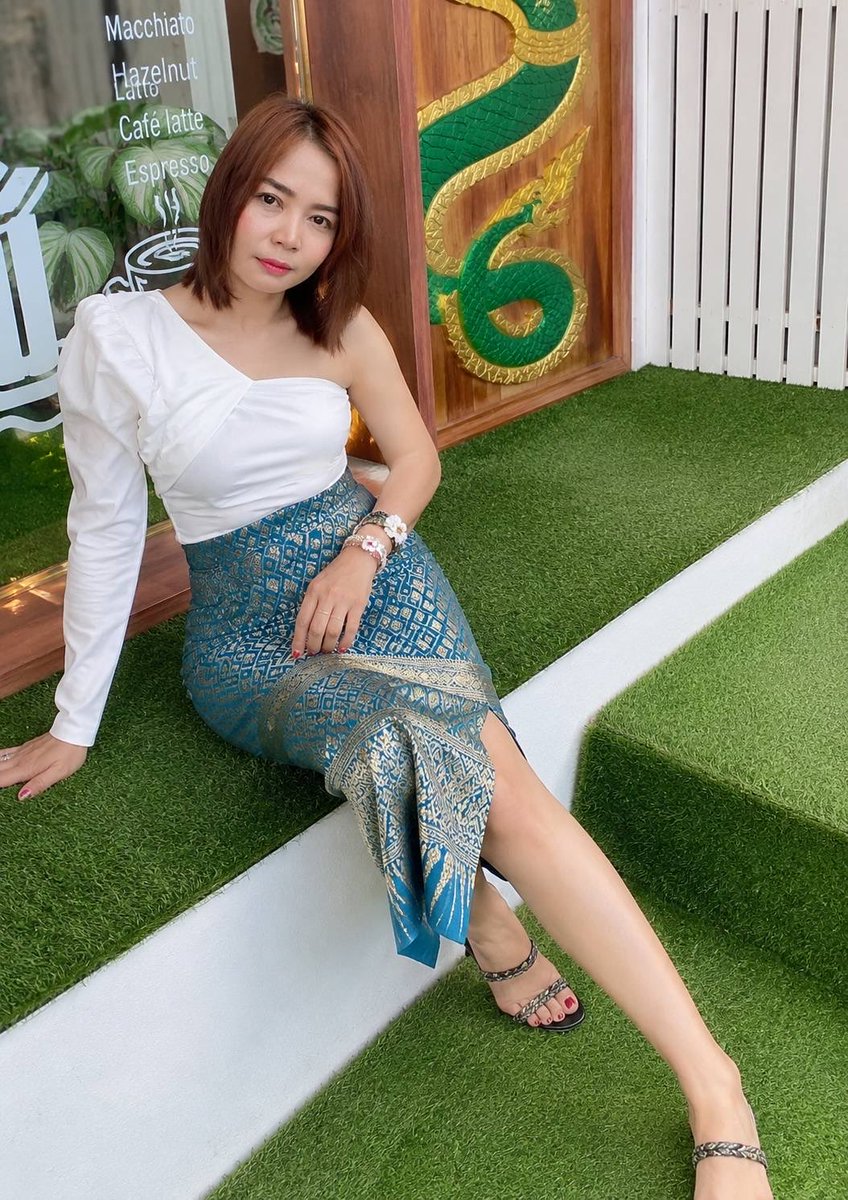 Nipha1sal's tweet photo. ศุกร์แล้วน���คะ 🥰
เหนื่อยมาทั้งสัปดาห์ แวะมาให้เราดูแลสักหน่อยไหมคะ 💆‍♀️💕
นวดสบาย ๆ ผ่อนคลาย แล้วกลับบ้านแบบตัวเบา ๆ กันนะคะ 😌✨

โทร : 099-407-8298

Line : 0994078298

#นวดกันทรวิชัย 
#นวดมหาสารคาม
#มหาสารคาม
#นวดยางตลาด
#นวดกาฬสินธุ์
#นวดนอกสถานที่ https://t.co/pScSw9mUE8