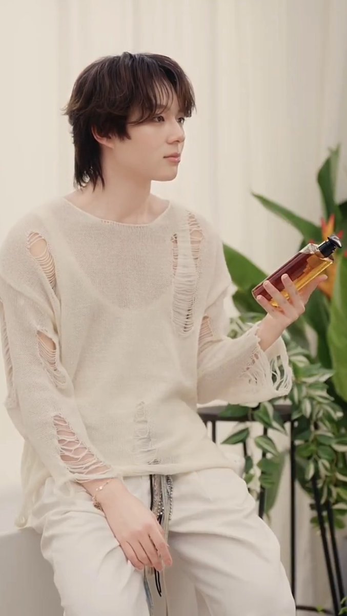 Alin_in_the_sky's tweet photo. น้องหล่อมาก และสวยมากเลยอ่ะ https://t.co/QunOOZZrfL
