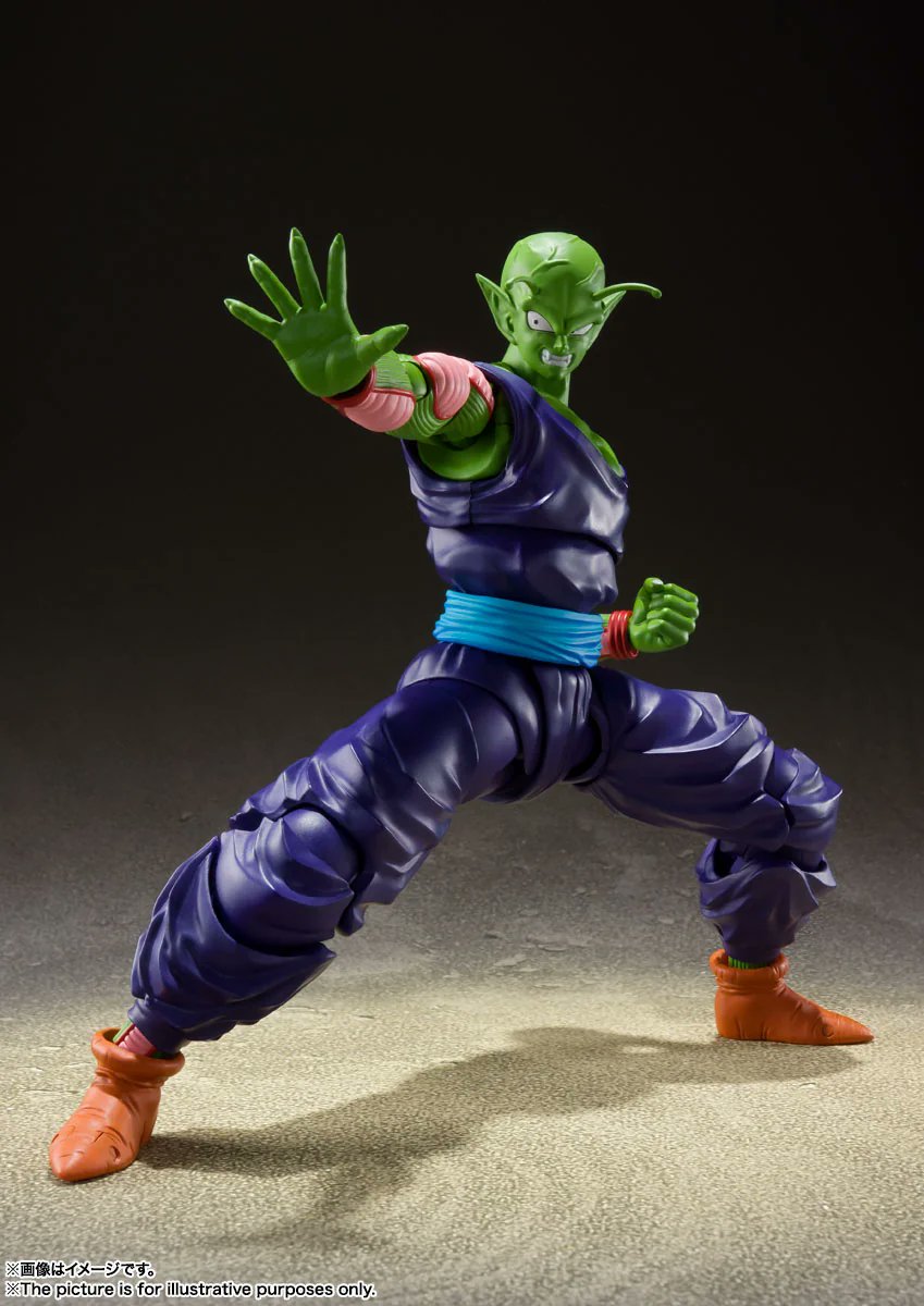 pakari_shop's tweet photo. #ドラゴンボールZ
S.H.Figuarts ピッコロ -誇り高きナメック星人- 

圧倒的な可動域により、「魔貫光殺砲」など劇中の決めポーズをリアルに再現！
可動式マントは着脱可能。

🈹8,250円 → 5,775円【30%OFF】
タイムセールは9月20日(日)まで👇
https://t.co/fZsIvT9J7U

#Pakari https://t.co/FaveDpf9gq