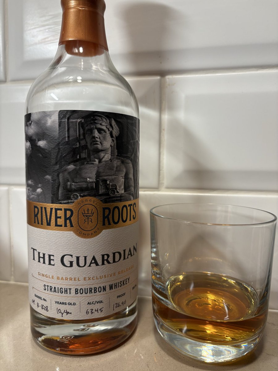 Patrick2380's tweet photo. Day 17: River Roots “The Guardian” Chef Michael Symon selection #BourbonHeritageMonth #30DaysofBourbon #DrinkCurious @BourbonBanter https://t.co/PfSlDhImjO