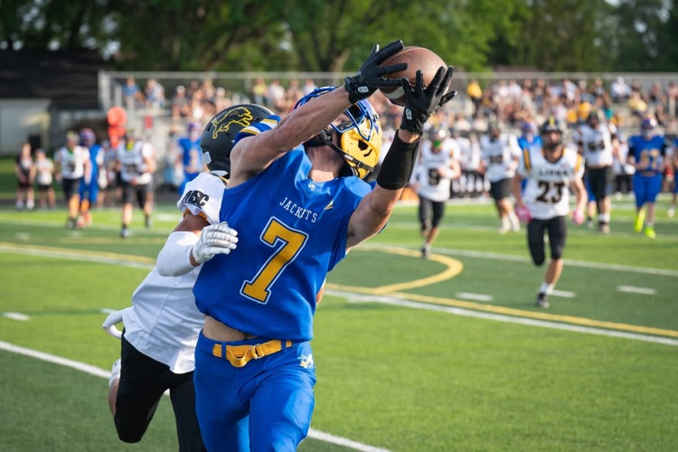 MHSBluejacketAD's tweet photo. Friday, September 18 sports: MHS football hosts Crawford County on Terry Cole Field. Homecoming activities will begin around 6:30 with kickoff scheduled for 7:00. Gates will open around 5:45. Season tickets ($75) will be sold at the main ticket gate #MitchellPride #GoJackets https://t.co/nNGTPu0UfO
