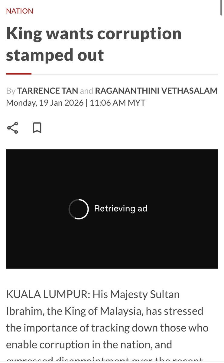 The_Endie's tweet photo. Takkan lah Agong yg kita semua kenali sebagai orang yg amat benci perasuah dan melabel mereka sebagai pengkhianat negara akan ampunkan najib begitu sekali? Harap semua pihak bertenang. Saya percaya jika kerajaan mahu najib lepas pun, Agong yg kita cintai tak akan ampunkan najib. https://t.co/Kb77C9Zrnq