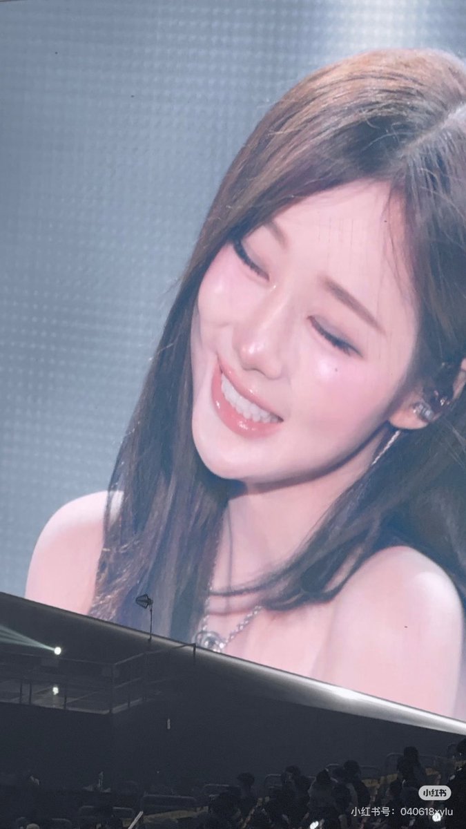 wbbinie_'s tweet photo. giselle’s smile will always be one of my fav things abt her https://t.co/E5JlH2J9xd