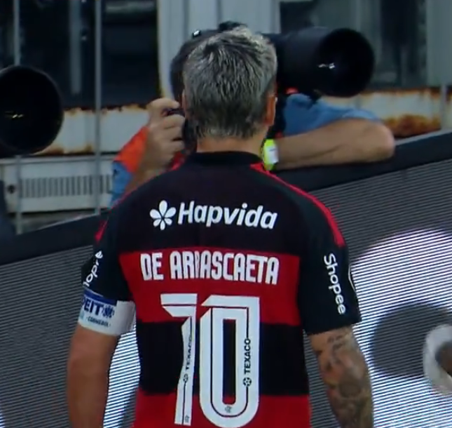 CentralFlaNacao's tweet photo. GOOOOOOOOOOLLLLLLLLLLLLLLLLLLLL DO FLAMENGOOOOOOOOOOOOOOOOOOO

ARRASCAETAAAAAAAAAAAAAAAAAAA https://t.co/Qb0BR5qoz3