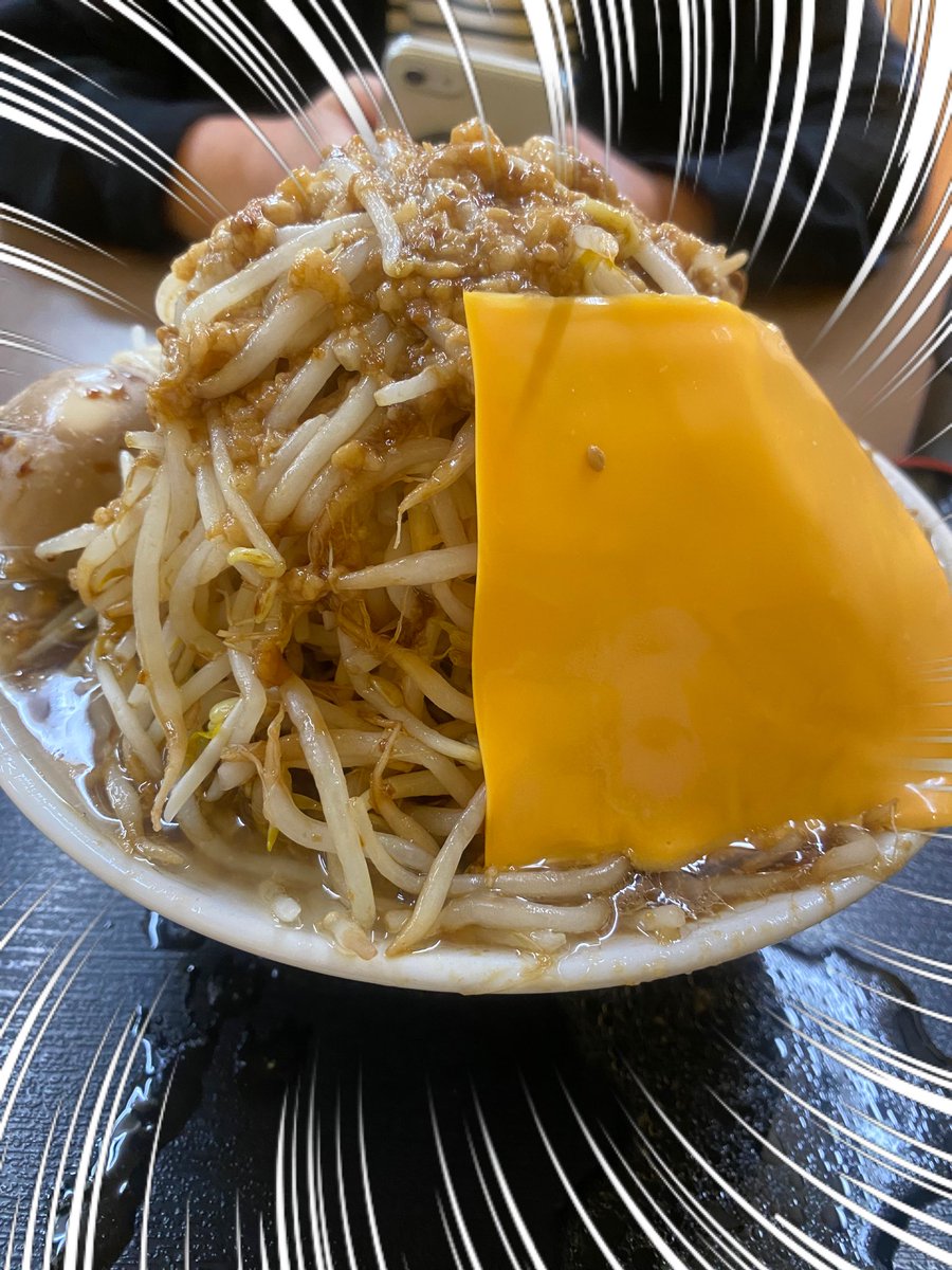 pachiDual's tweet photo. 流石にヒヨってしまった_(┐「ε:)_

シルバーウィーク前に
美味しく楽しく、気合いの完食😆
恐るべし #今を楽しめ五日市　
しばらく怖いものはありません❗️笑

明日より
⭐️シルバーウィーク⭐️
ご来店は本日より、
　　お待ちしています🌈🌈🌈
#呉市のパチンコ店
#シルバーウィーク始まり始まり🥳 https://t.co/JlGV4NjJZ4