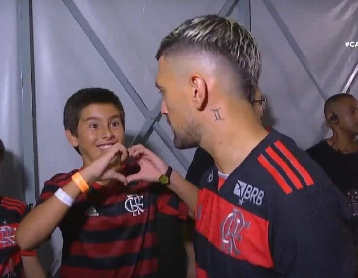 salvatoregirlb's tweet photo. @Flamengo Não vi Zico, mas vejo Giorgian de Arrascaeta. https://t.co/D2bqCc8PqL