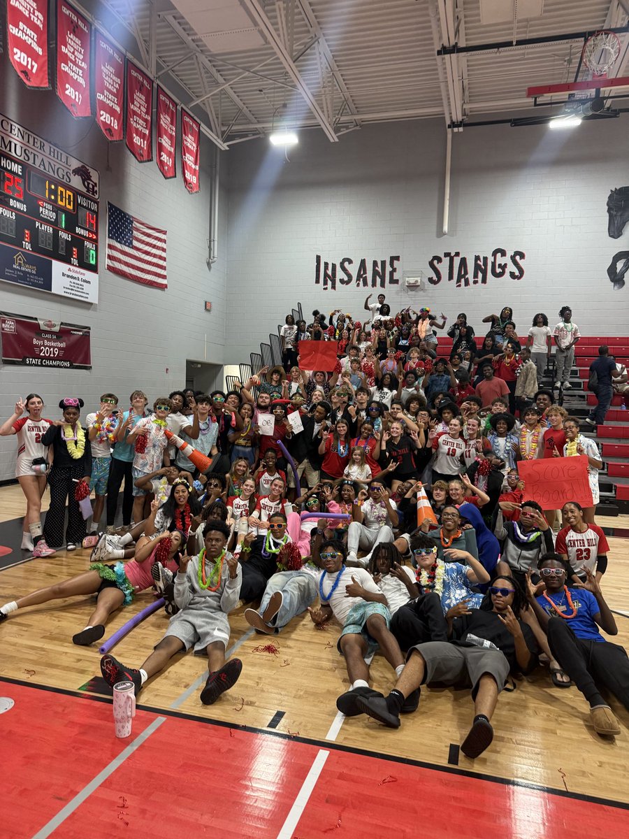 CoachOwensCHHS's tweet photo. Huge shoutout to the amazing student section tonight at the Volleyball game! https://t.co/ZB7fGiKMfY