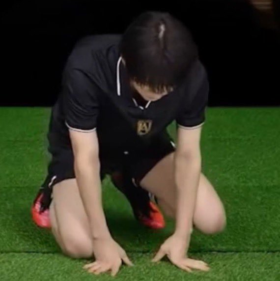 dyuut239's tweet photo. 어떡하자고지금
어떡하자고 https://t.co/WSuaOAnOra